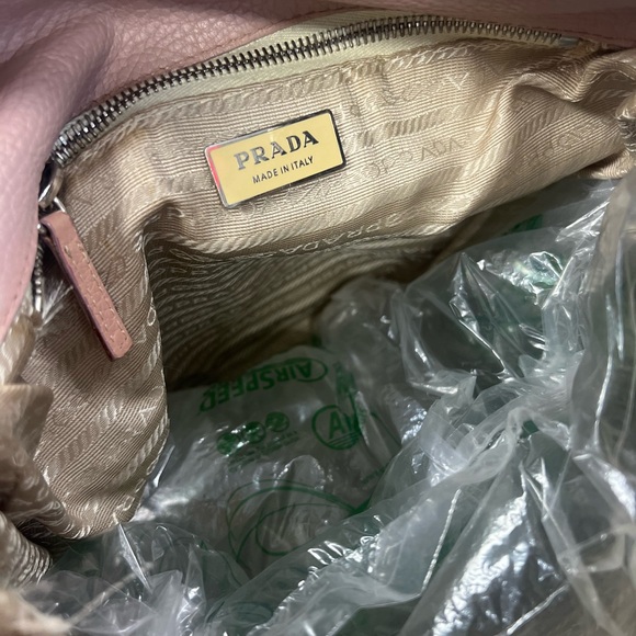 Prada blush handbag shoulder bag - Picture 2 of 4